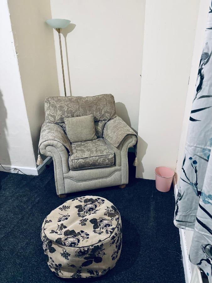 Double Bedroom In West Yorkshire, Leeds Leeds  Luaran gambar
